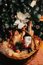 Cos cadou ,,Glob de brad"