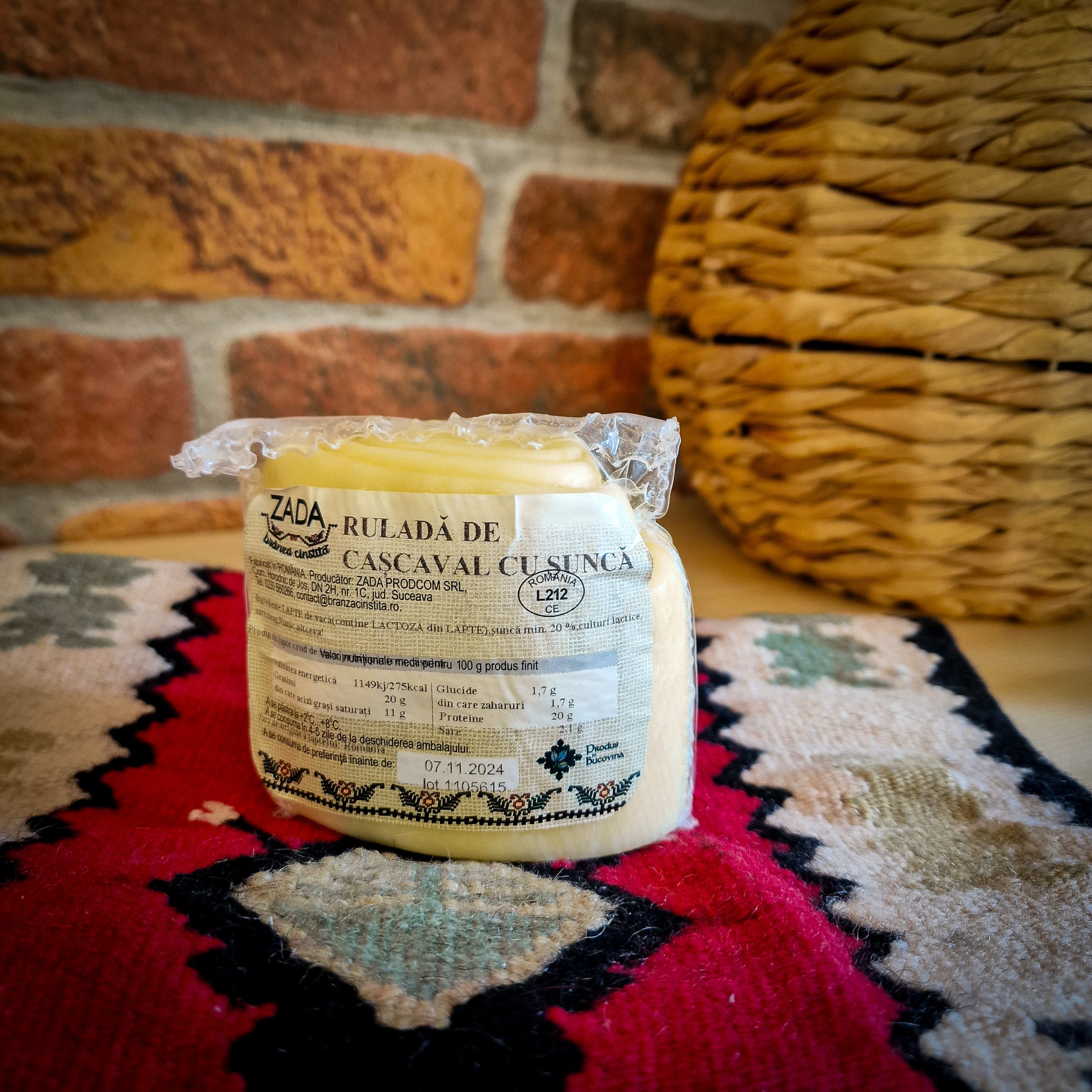 Cascaval cu sunca Zada